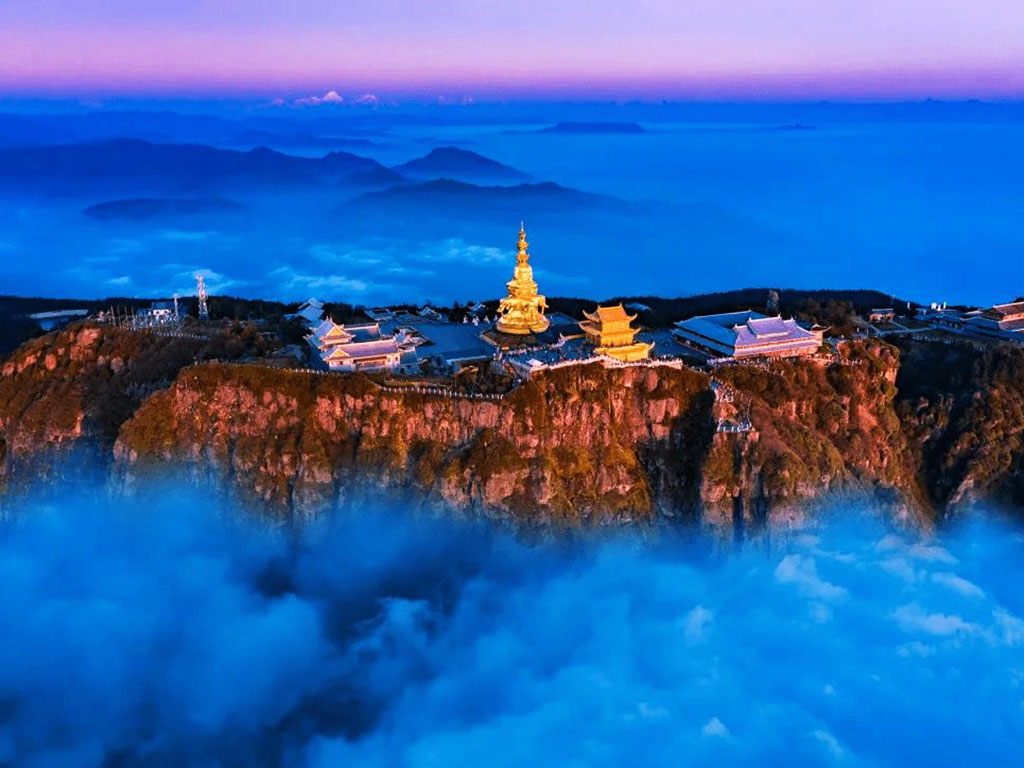 峨眉山景區(qū).jpg