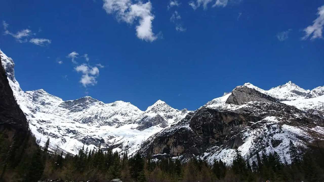 四姑娘山景區(qū).jpg