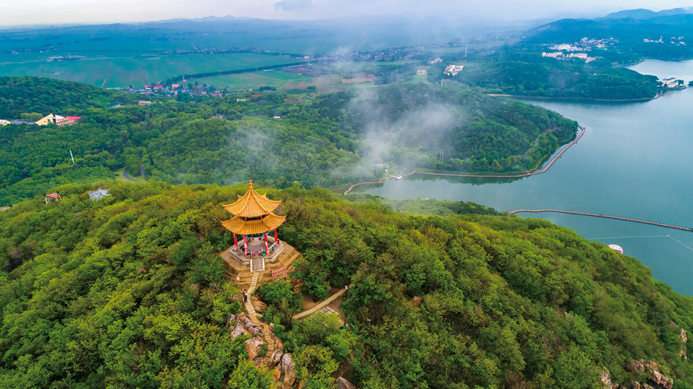 沈陽(yáng)棋盤山.jpg
