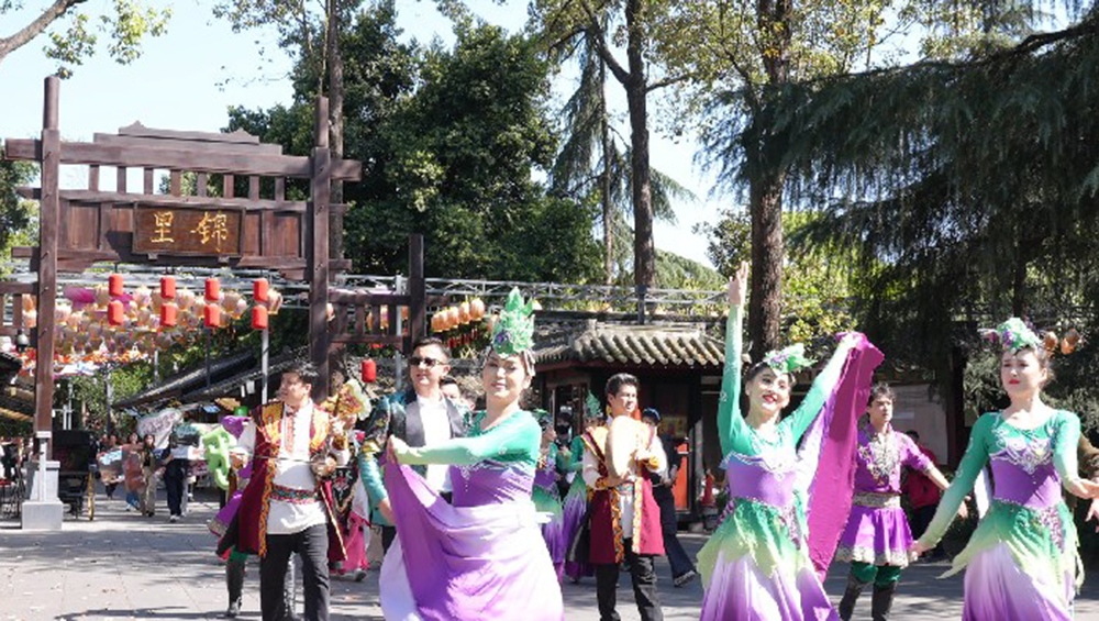 新疆吐魯番文旅推介對接會現(xiàn)場活動.jpg