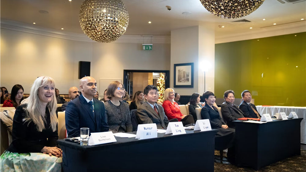 湖南文化旅游招商推介會現(xiàn)場嘉賓 湖南文化旅游招商推介會現(xiàn)場嘉賓.jpg