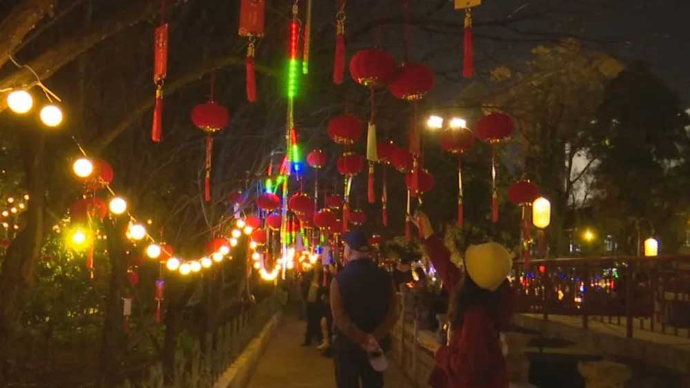 1704179942152404.jpg 2024年“春城文化節(jié)”-暨文廟國(guó)潮文化節(jié)現(xiàn)場(chǎng).jpg